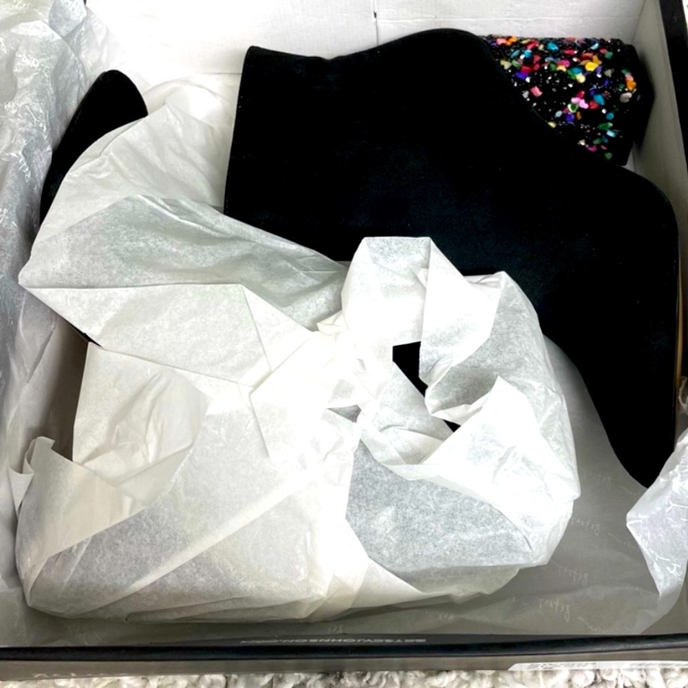 Sold! NIB Betsey Johnson Riverr Black Pointy Crystal Embellished Boots 8.5 - Picture 10 of 11